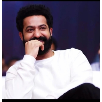 Pure Cotton White Sweatshirt